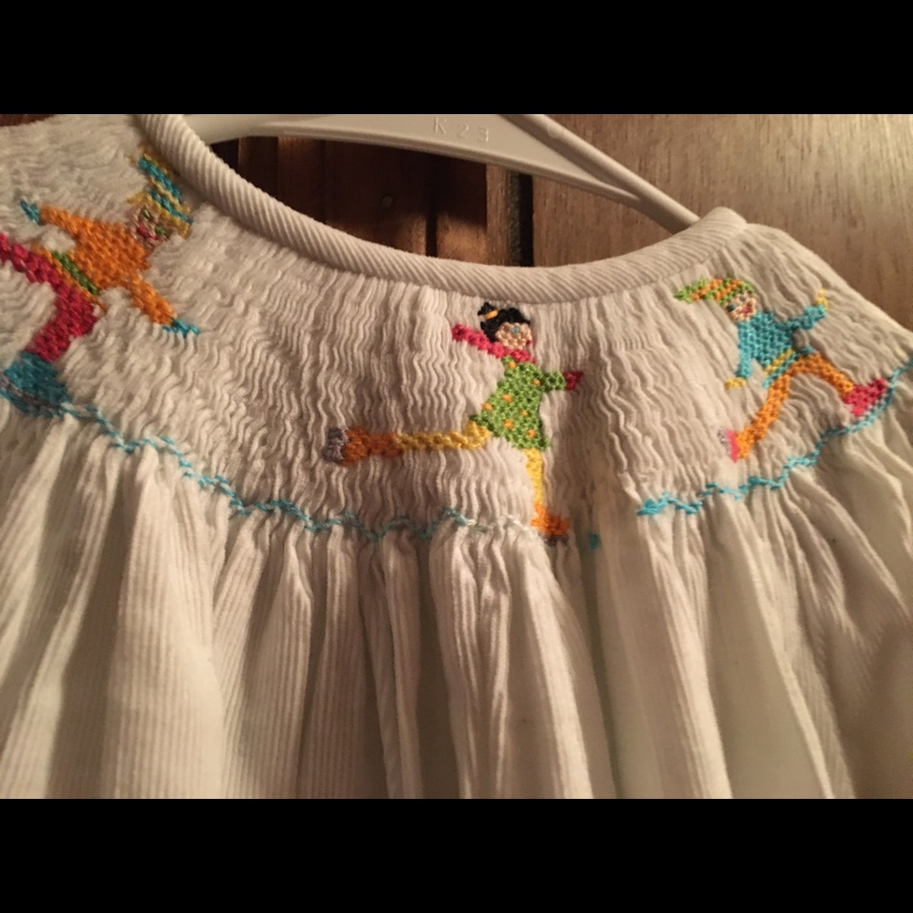 Boutique child’s smock dress